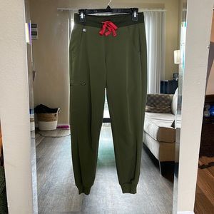 XS Fig Joggers in Moss